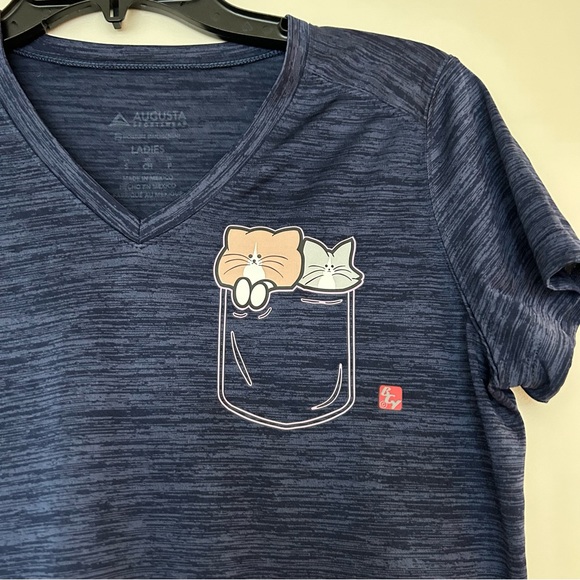 Women’s Quick Dry Cat Pocket Tee - Picture 6 of 10